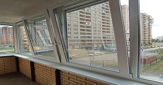 Остекление балкона Кушва цена от 9709 руб. м/п. за 50 часов